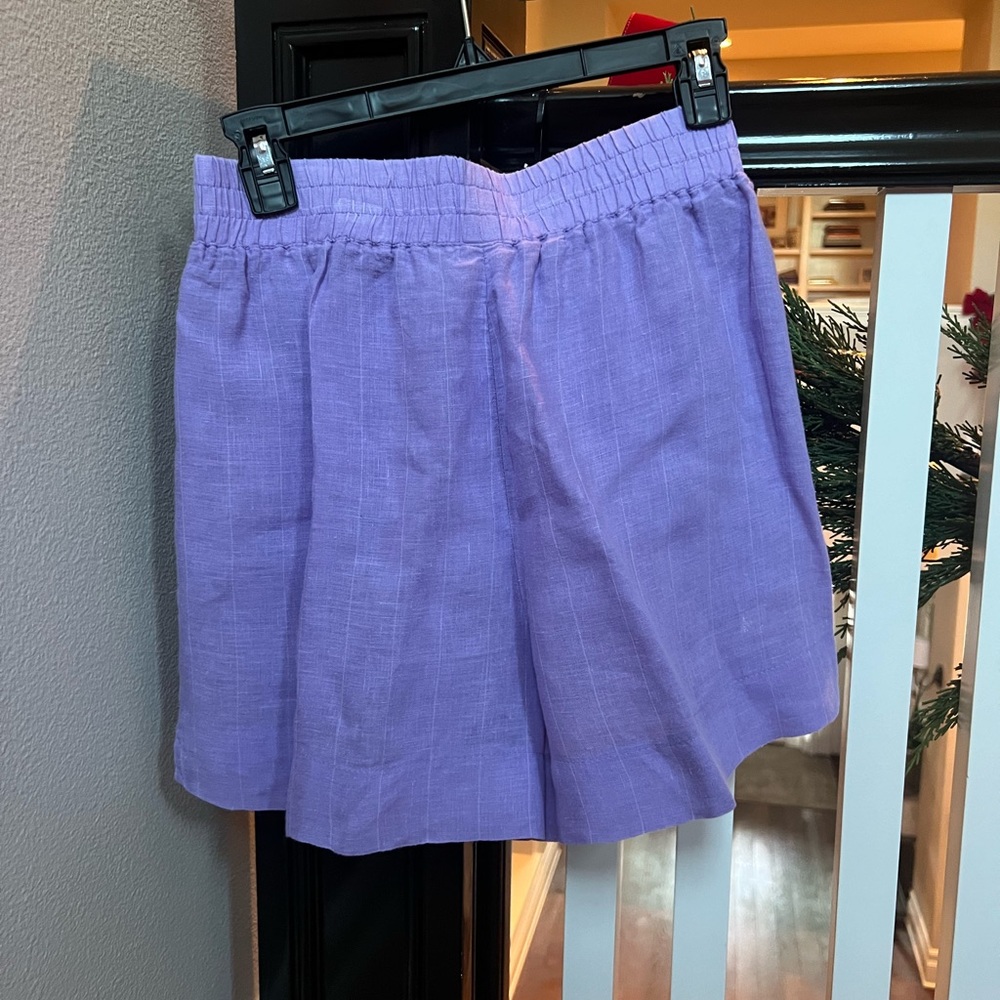 Smythe lavender shorts